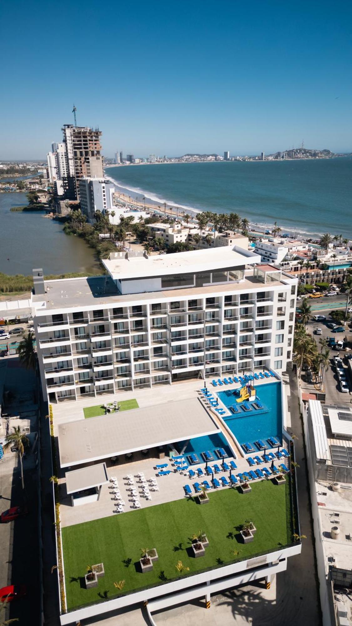 High Garden Grand Hotel Mazatlán Exteriér fotografie